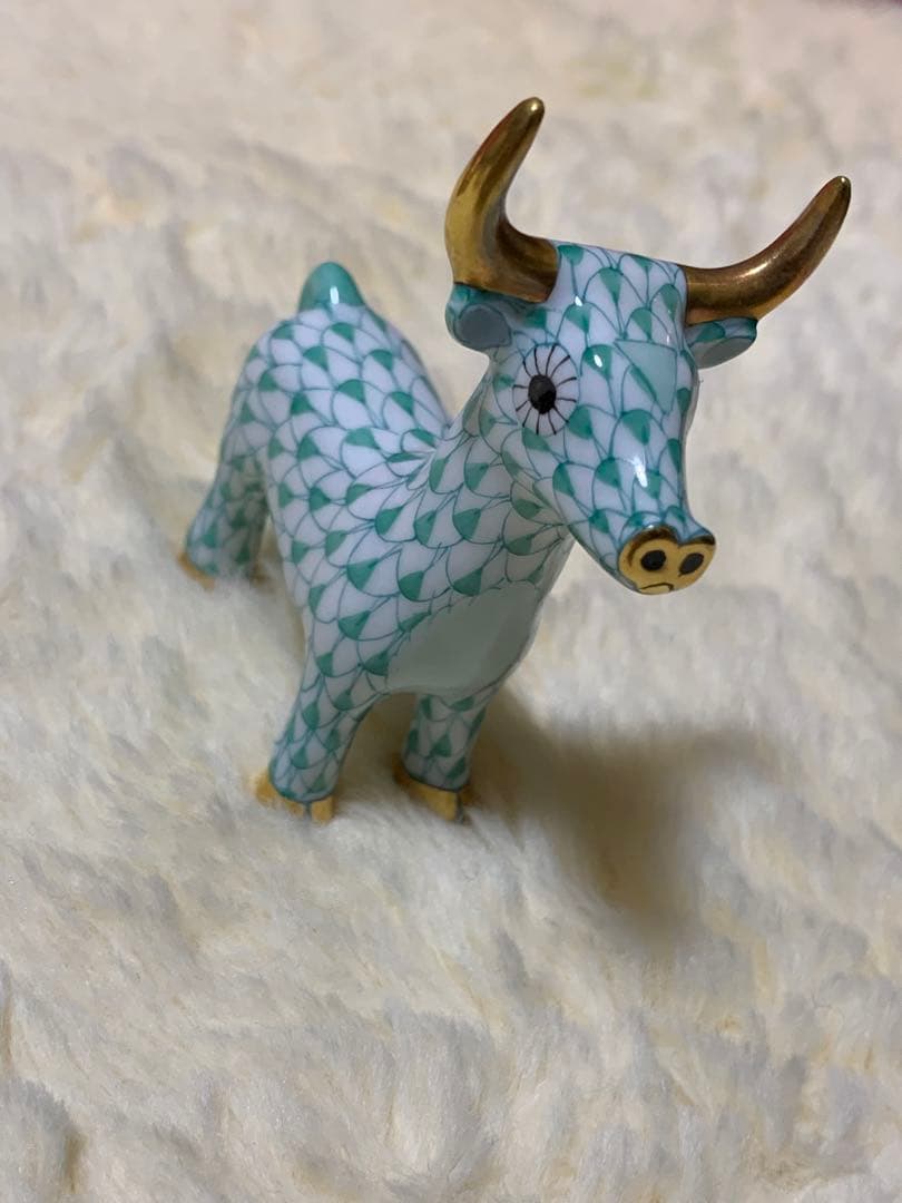 ヘレンド 干支 フィギュリン 牛