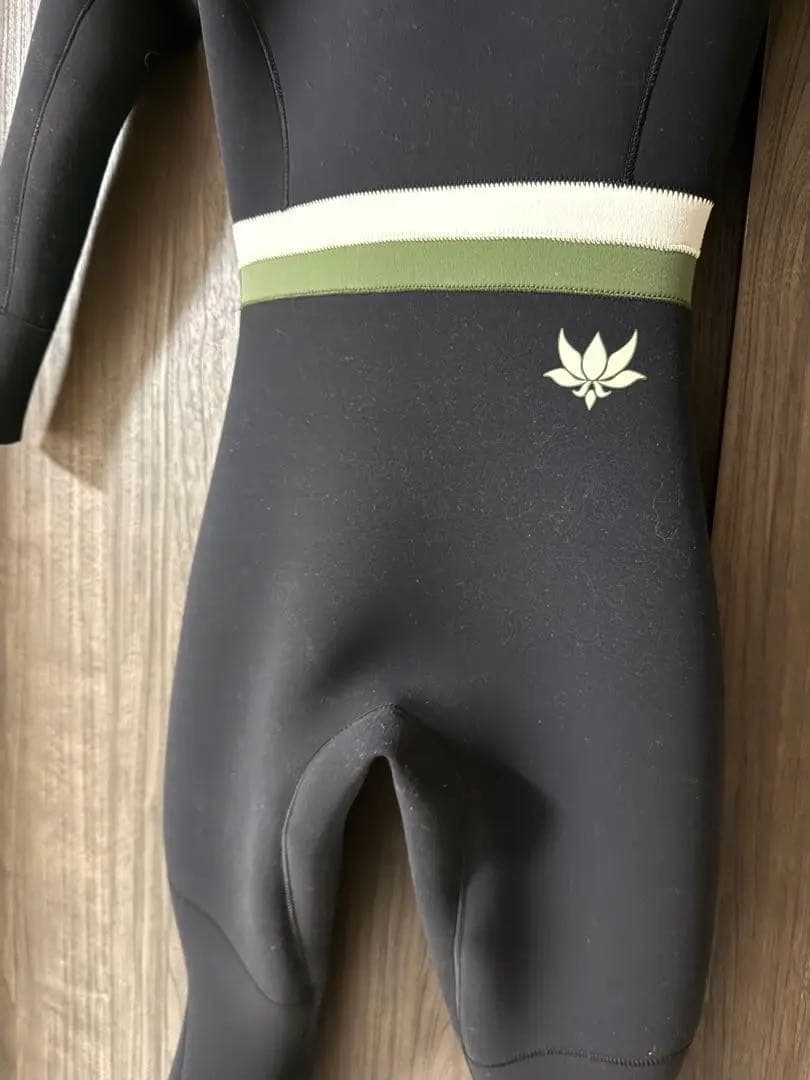 美品　3ミリ　AXXE CLASSIC ジャーフル　レディースML