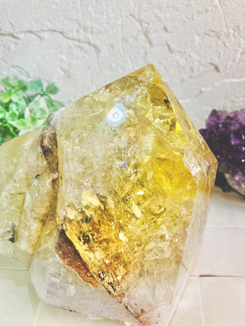 変革の石✨ 虹　オウロヴェルデクォーツ メタモルフォーゼス　セルフヒールド　原石