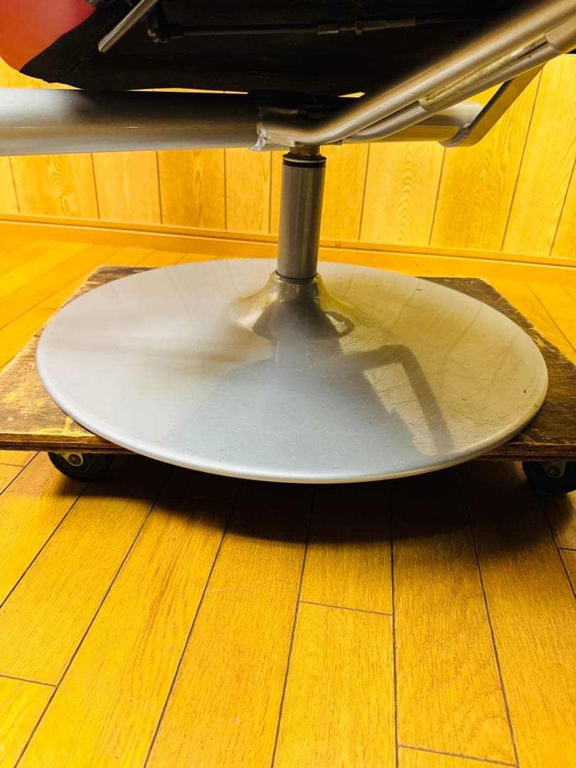 KEBE KE-16 ケベ 本革 レザー パーソナルチェア