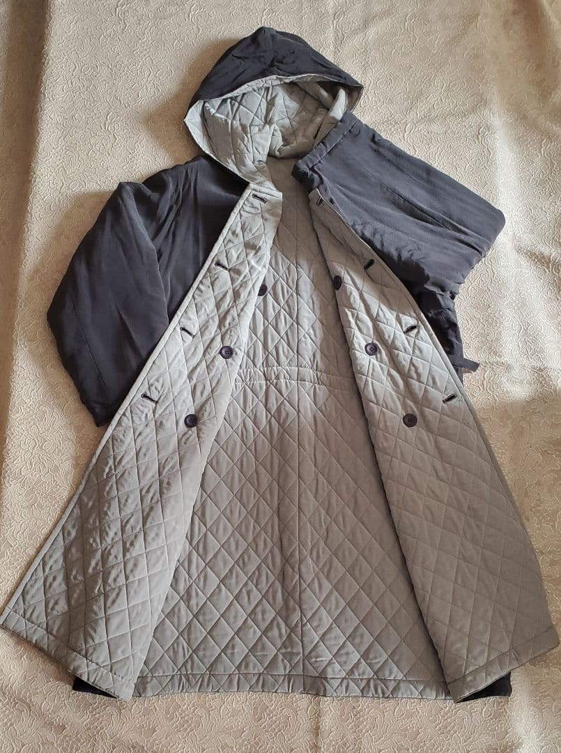 【新品未使用タグ付き】RENOWN　シルク素材 フード付 リバーシブル コート