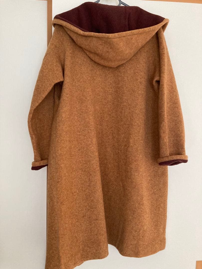 フード付きウールロングコート