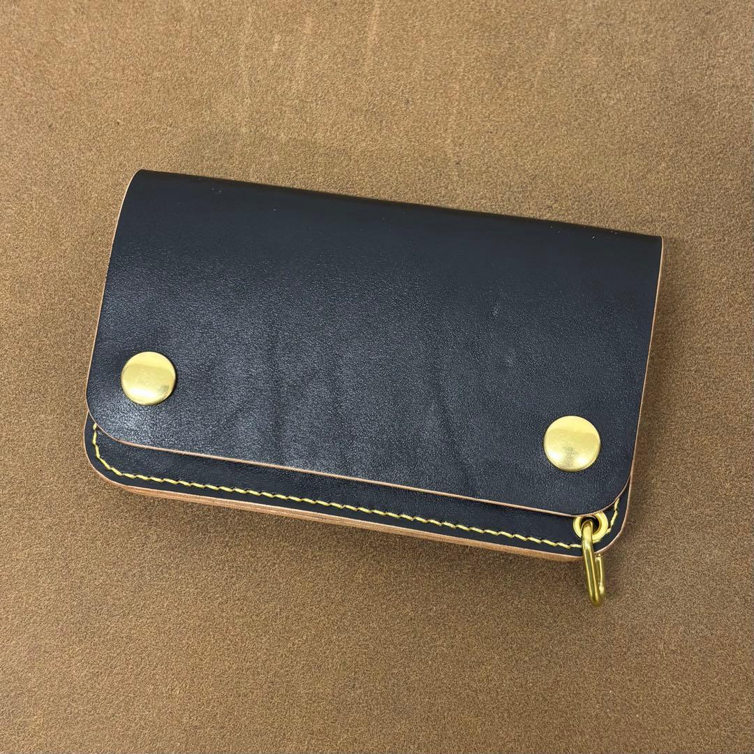 ホースハイド　トラッカーウォレット　ミドル　黒　茶心　3層　alps