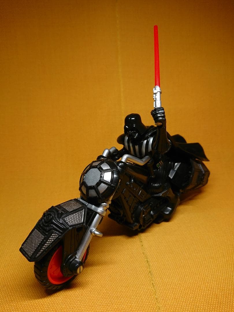 【美品】ダース・ベイダー　オブジェ　置物　インテリア　工芸品　美術品　A1099