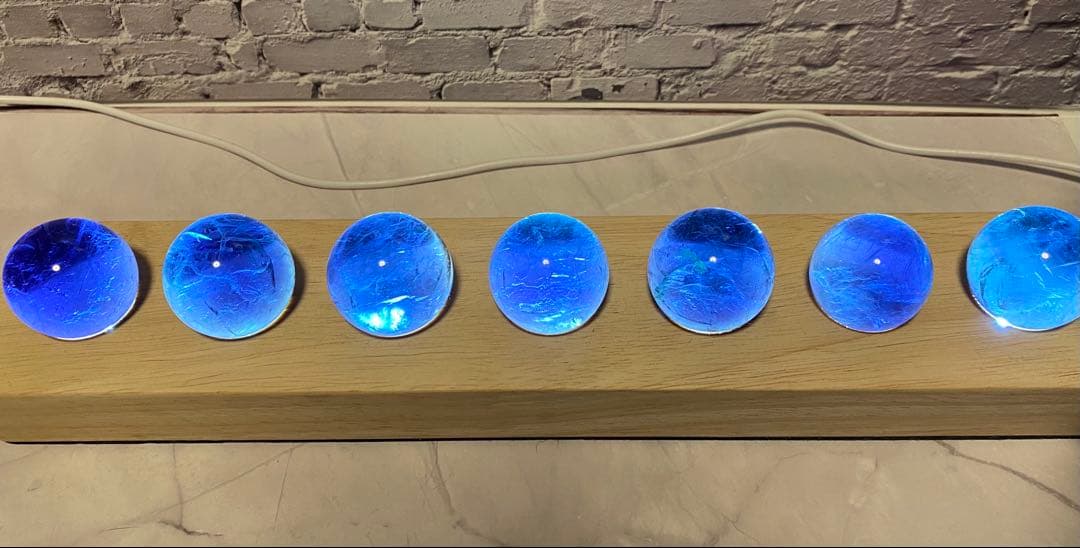 フローライト 7個セット（光る台座付き）