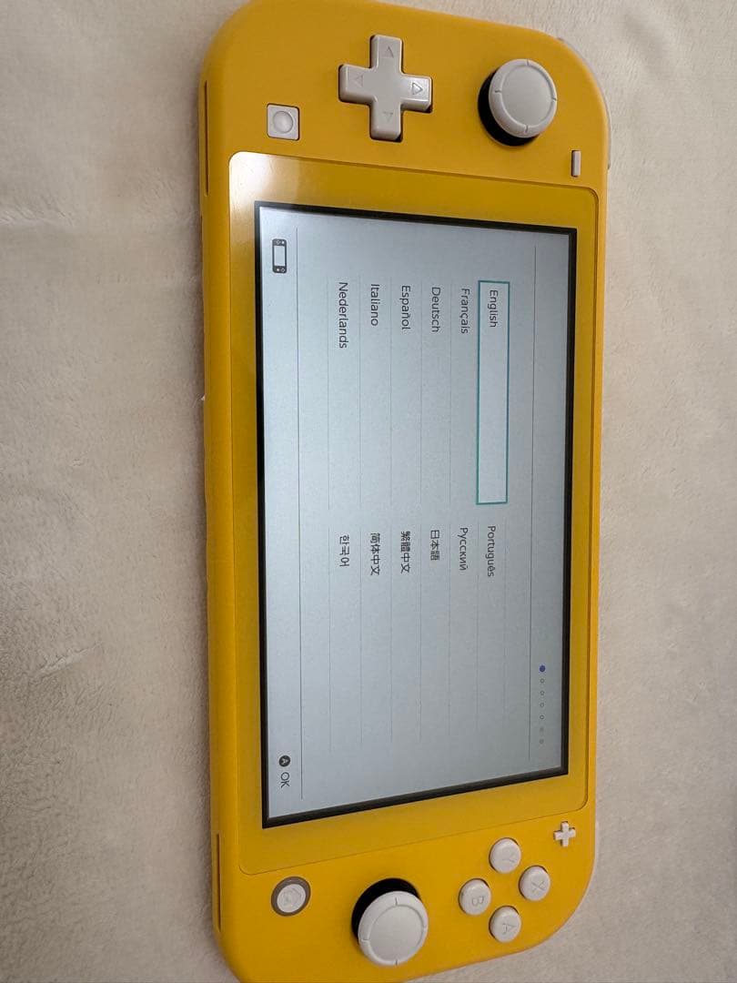 2月16日まで Nintendo Switch Lite イエロー 箱・充電器付