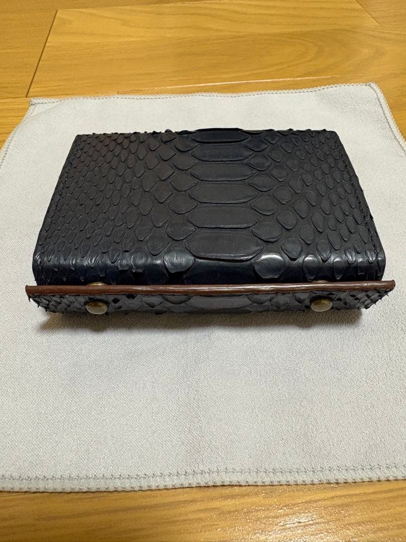 m+エムピウ millefoglie P25ミッレフォッリエ パイソン ネイビー