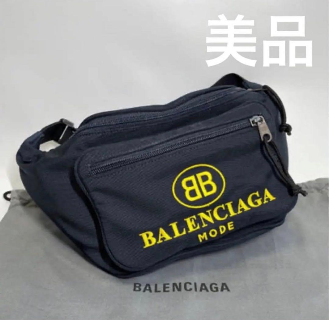 BALENCIAGA バレンシアガ　ボディーバッグ