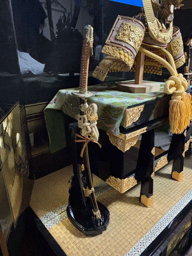 【良縁】高級五月人形 兜 名作 飛鳥 菊水作