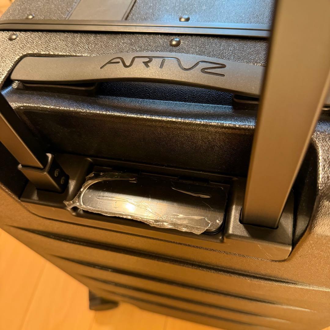 電動キャリーケース　ブラック　【自動追尾機能・騎乗機能付き】　ARTVZ
