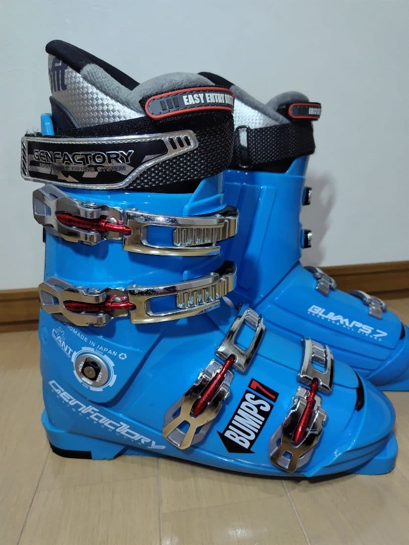 GEN BUMPS7 スキーブーツ