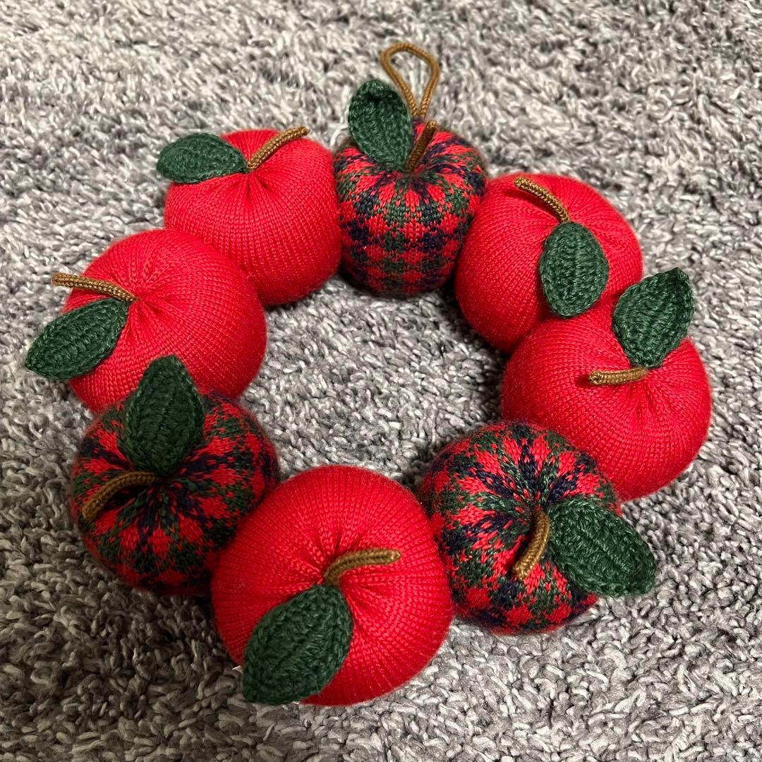 familiar クリスマスリース　りんご