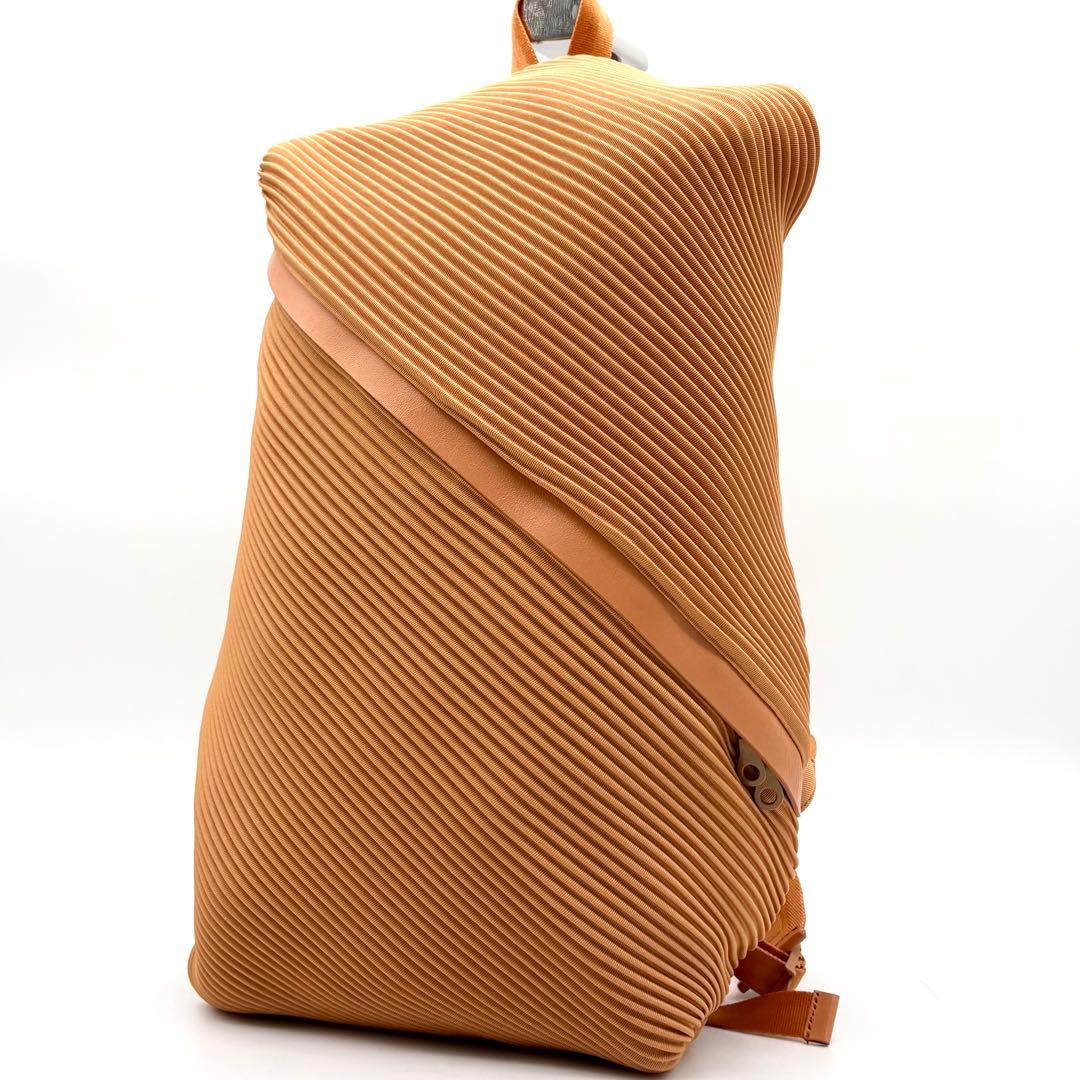 未使用級✨プリーツプリーズ イッセイミヤケ リュック オレンジ ブラウン