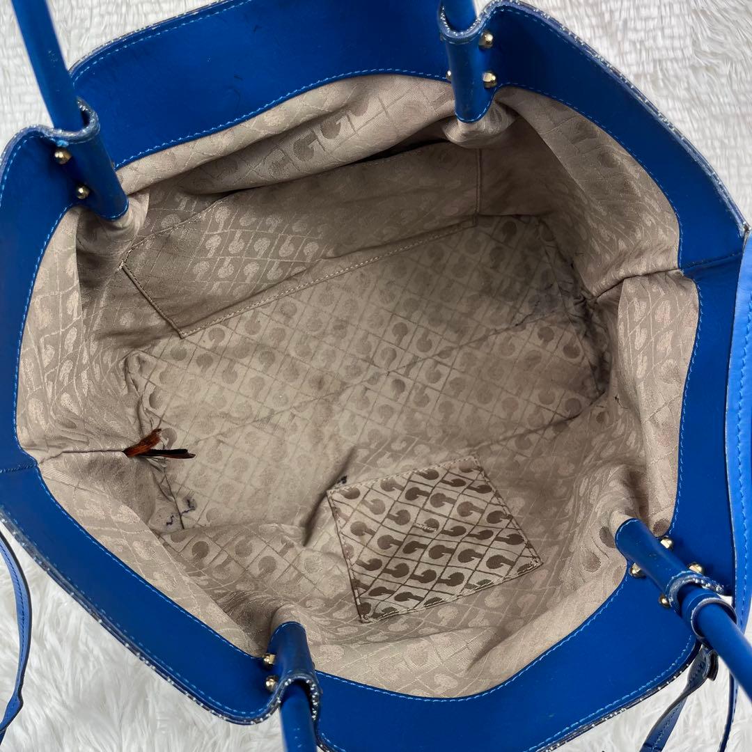 GHERARDINI リナシメント　トートバッグ　チャーム付　総柄　ブルー