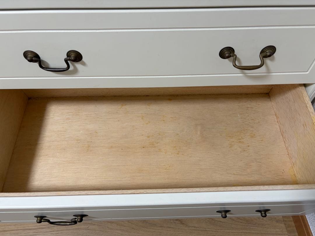 アンティーク　ロココ調　ホワイト木製チェスト　フレンチカントリー