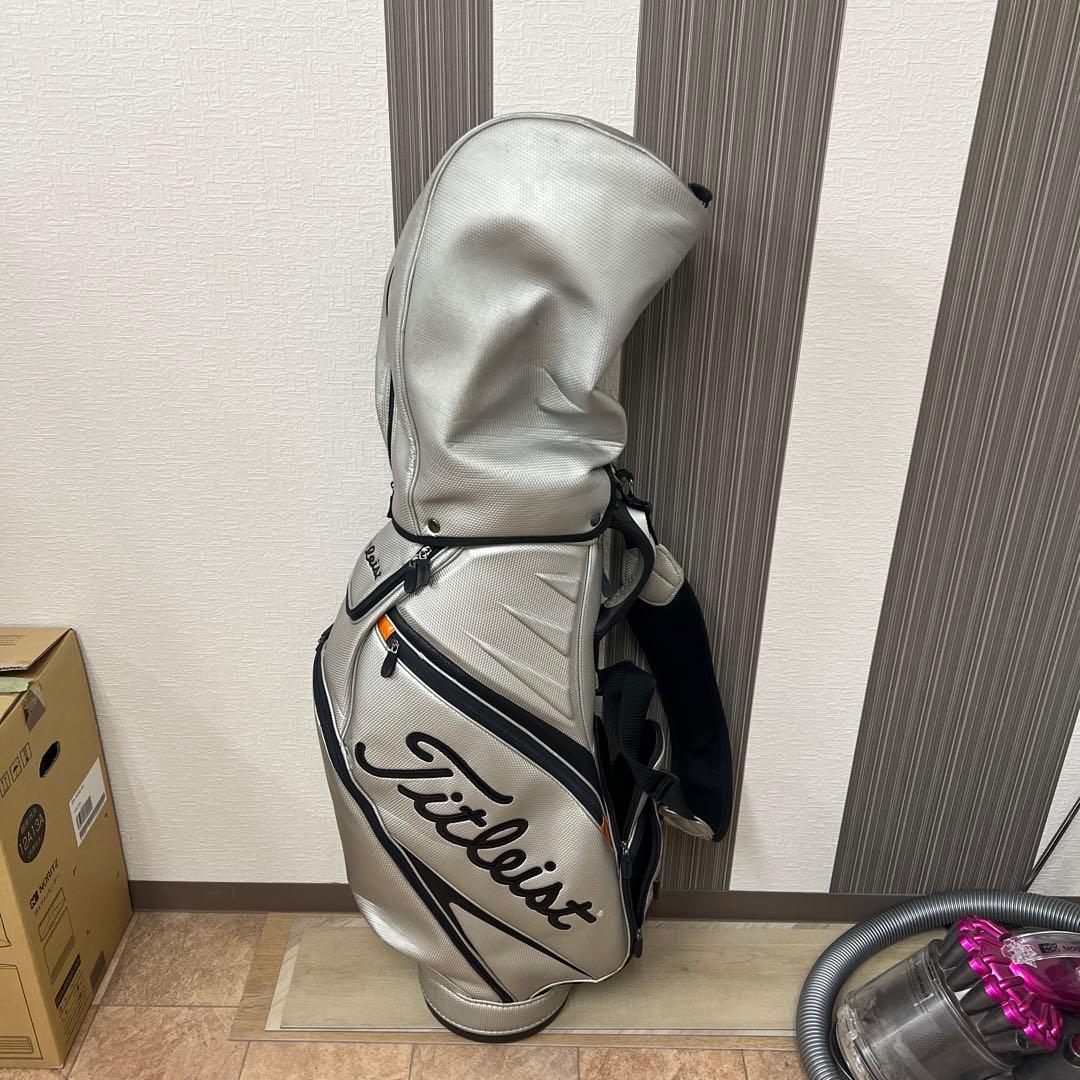 Titleist シルバー キャディバッグ