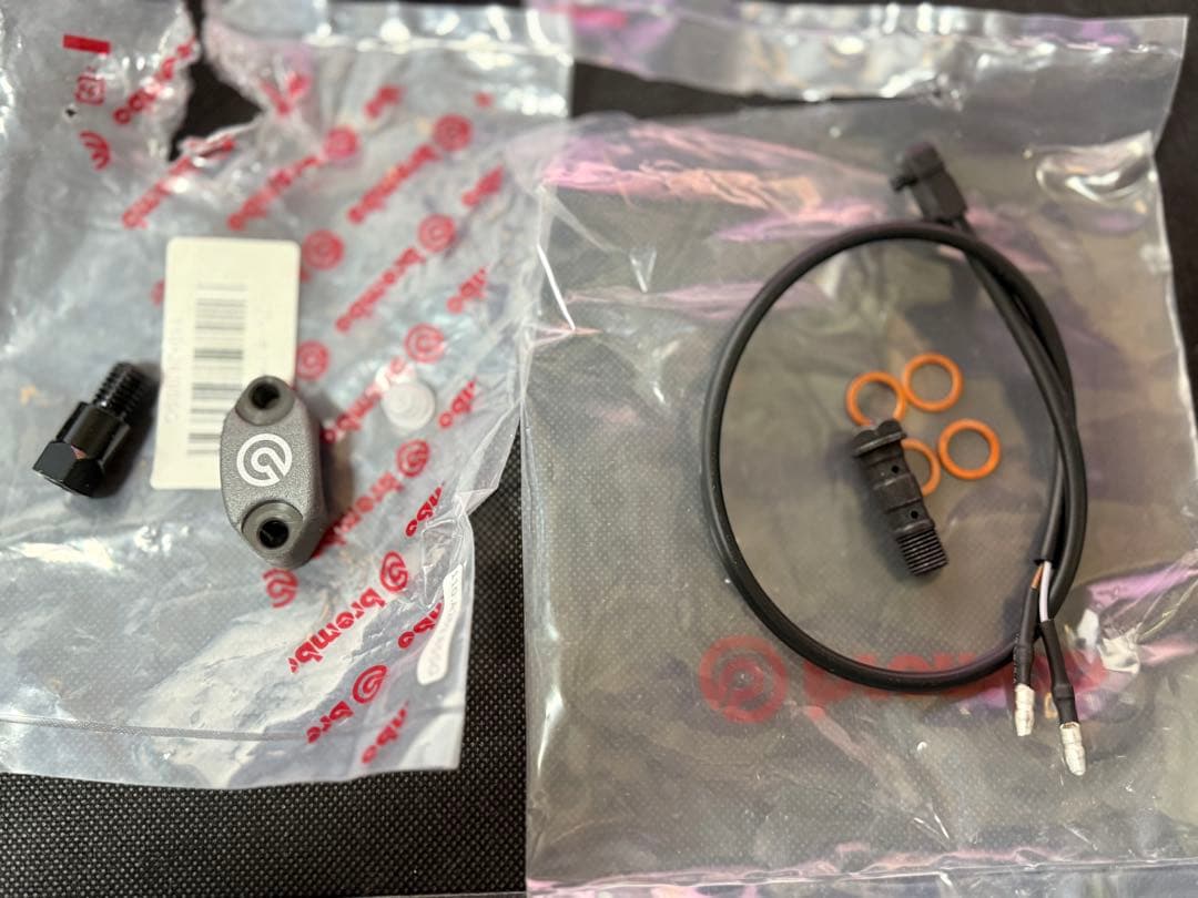 ブレンボbrembo ラジアルマスターシリンダー　17RCS