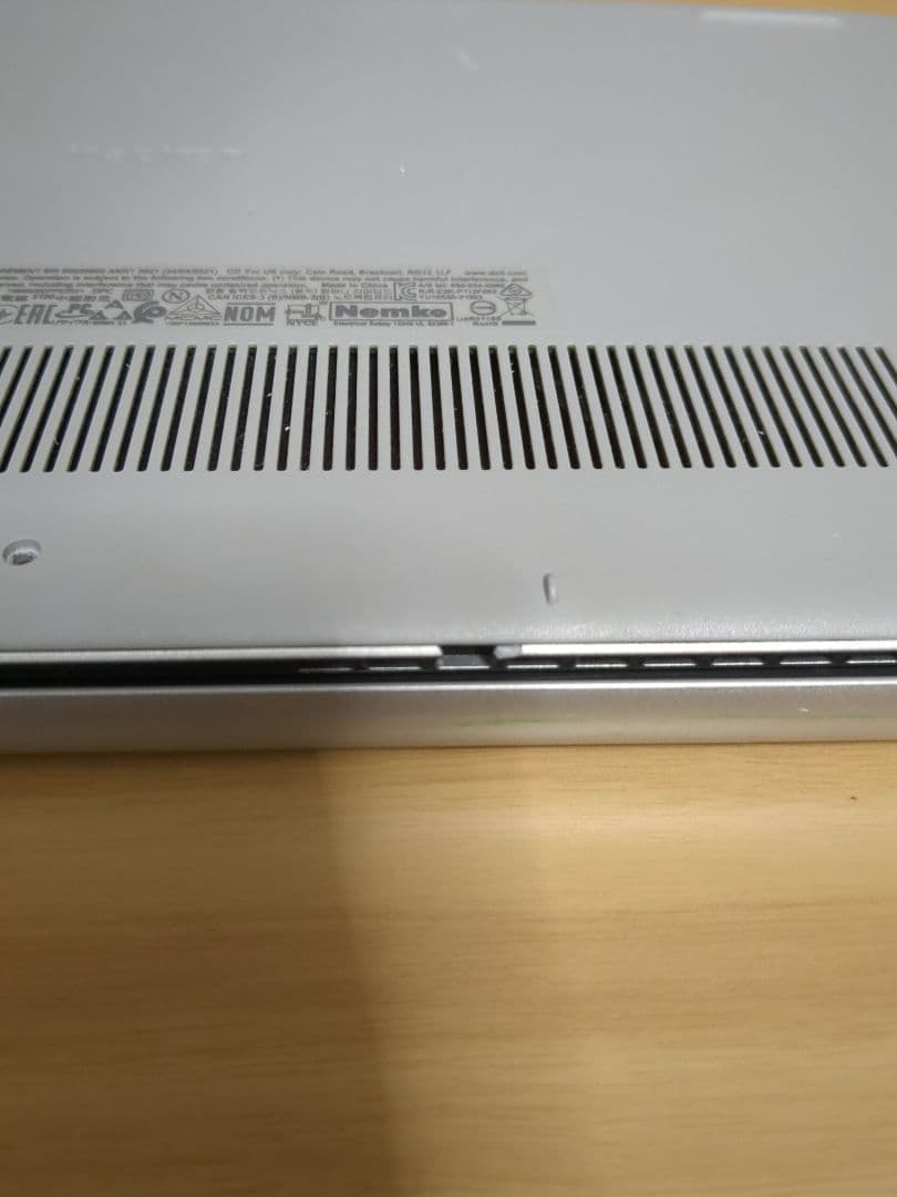 ジャンク DELL Inspiron 3515 Ryzen3 ・メモリssd無