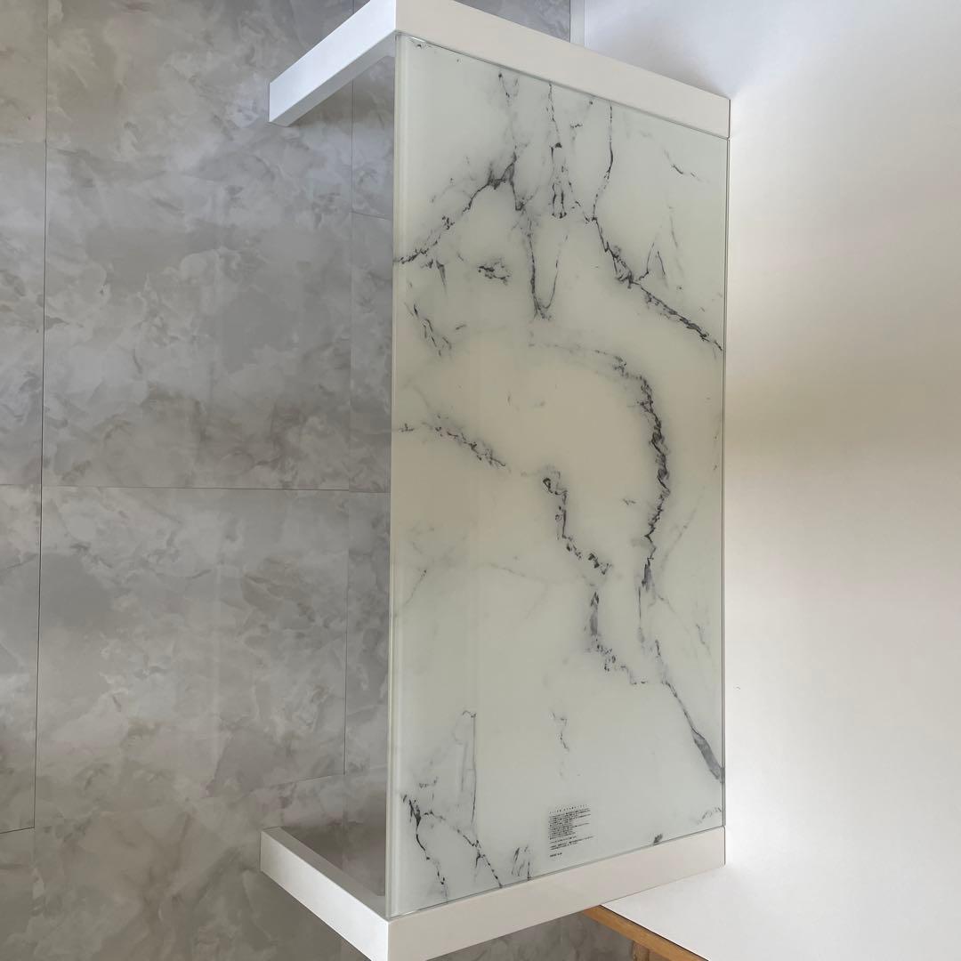 ニトリ　大理石柄ガラステーブル　時々セールします！　直接引き取りも可能です◎