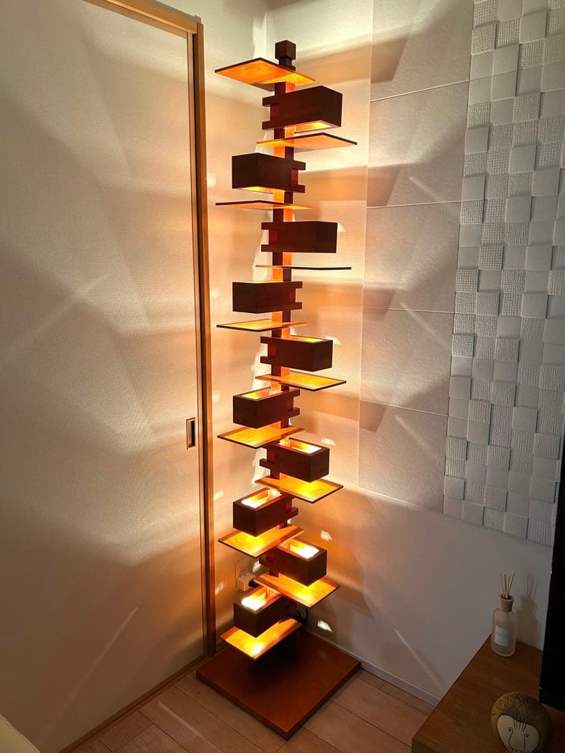 フランク・ロイド・ライト フロアスタンド