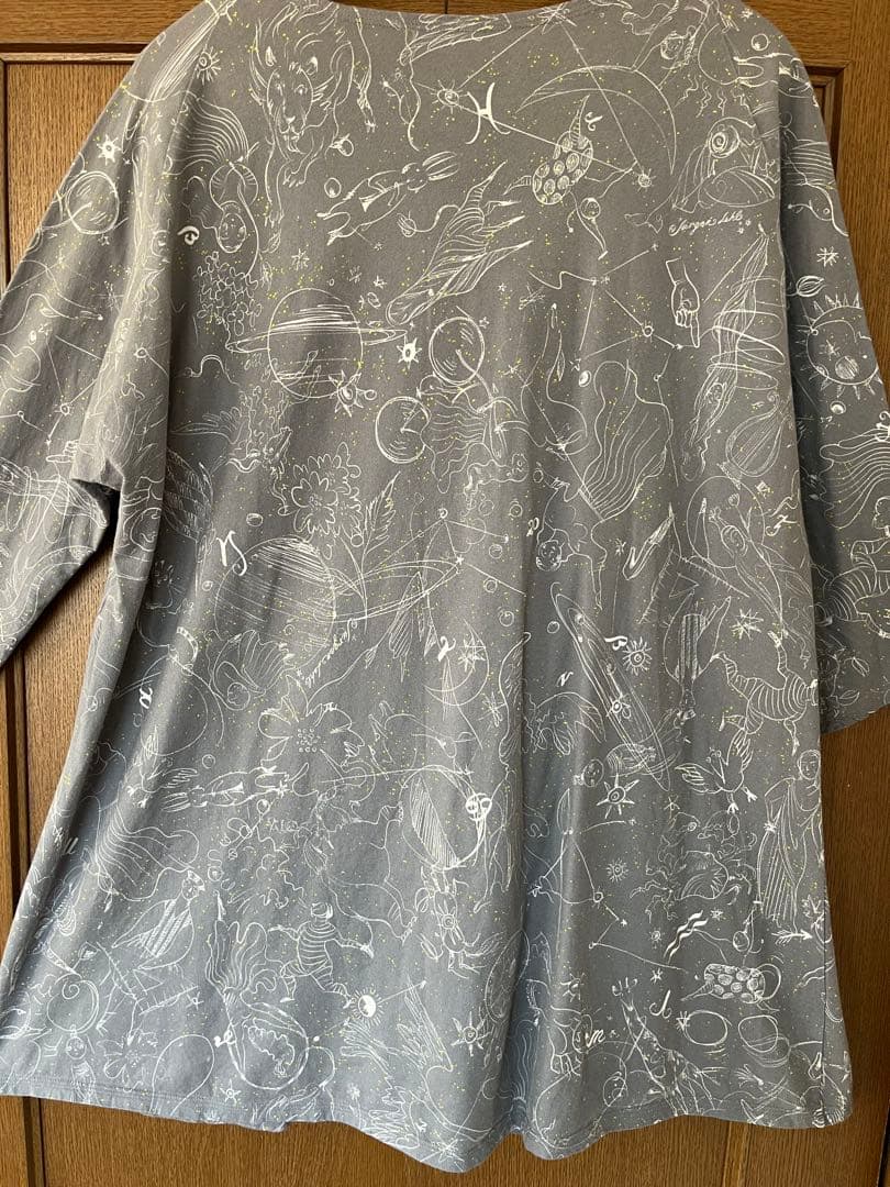 ヨーガンレール　動物　宇宙　女神　柄のチュニック