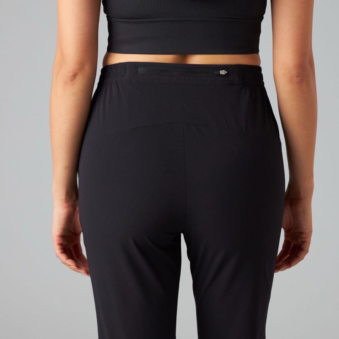 値下げ　ブラックジャージパンツ 11/14