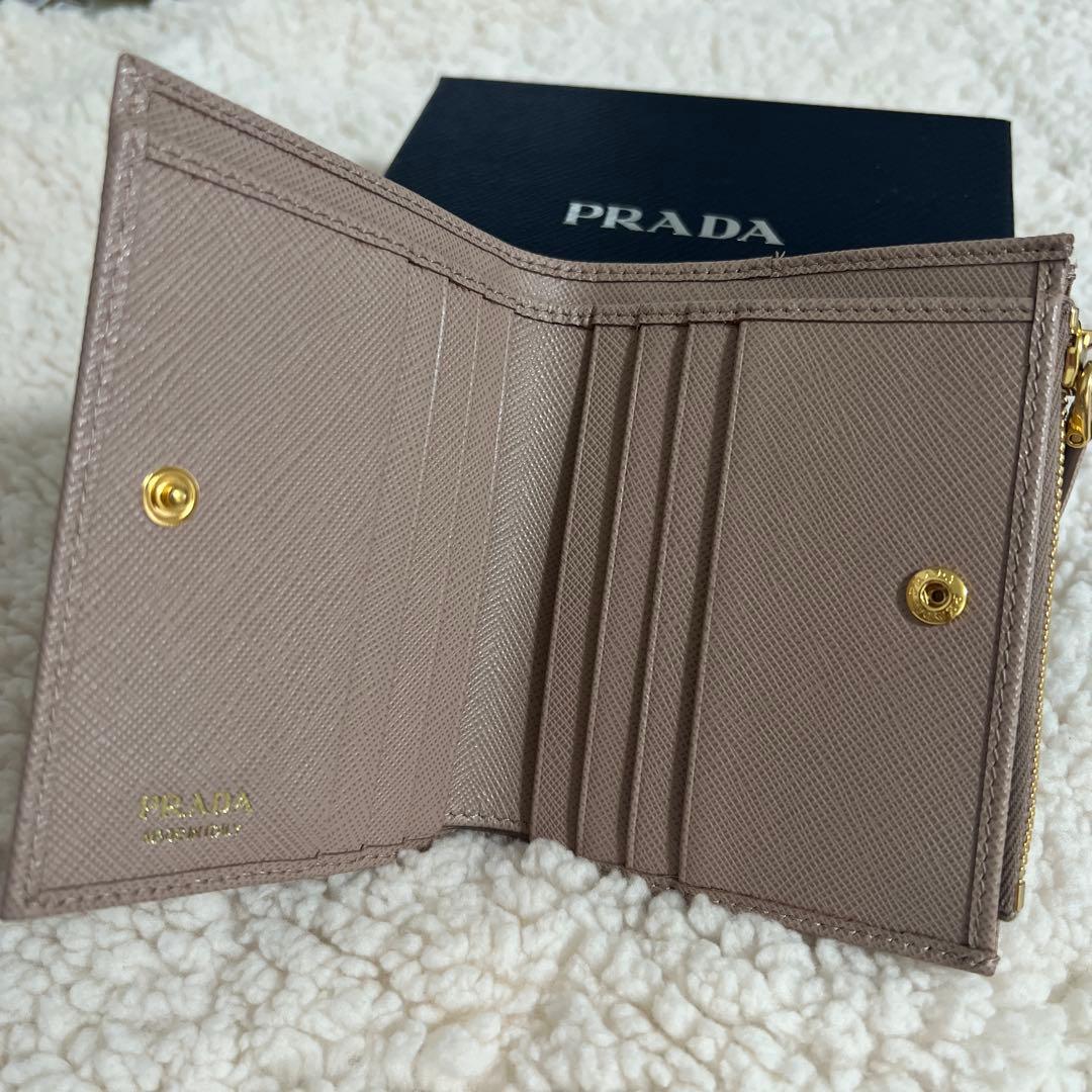 PRADA サフィアーノレザー 二つ折り財布