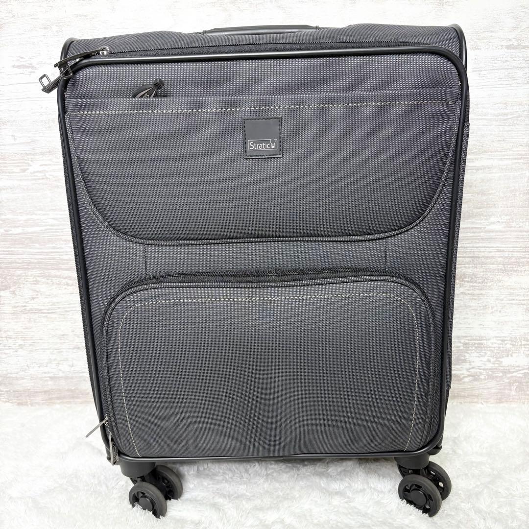 未使用級✨Stratic ストラテイック　軽量　スーツケース　40L