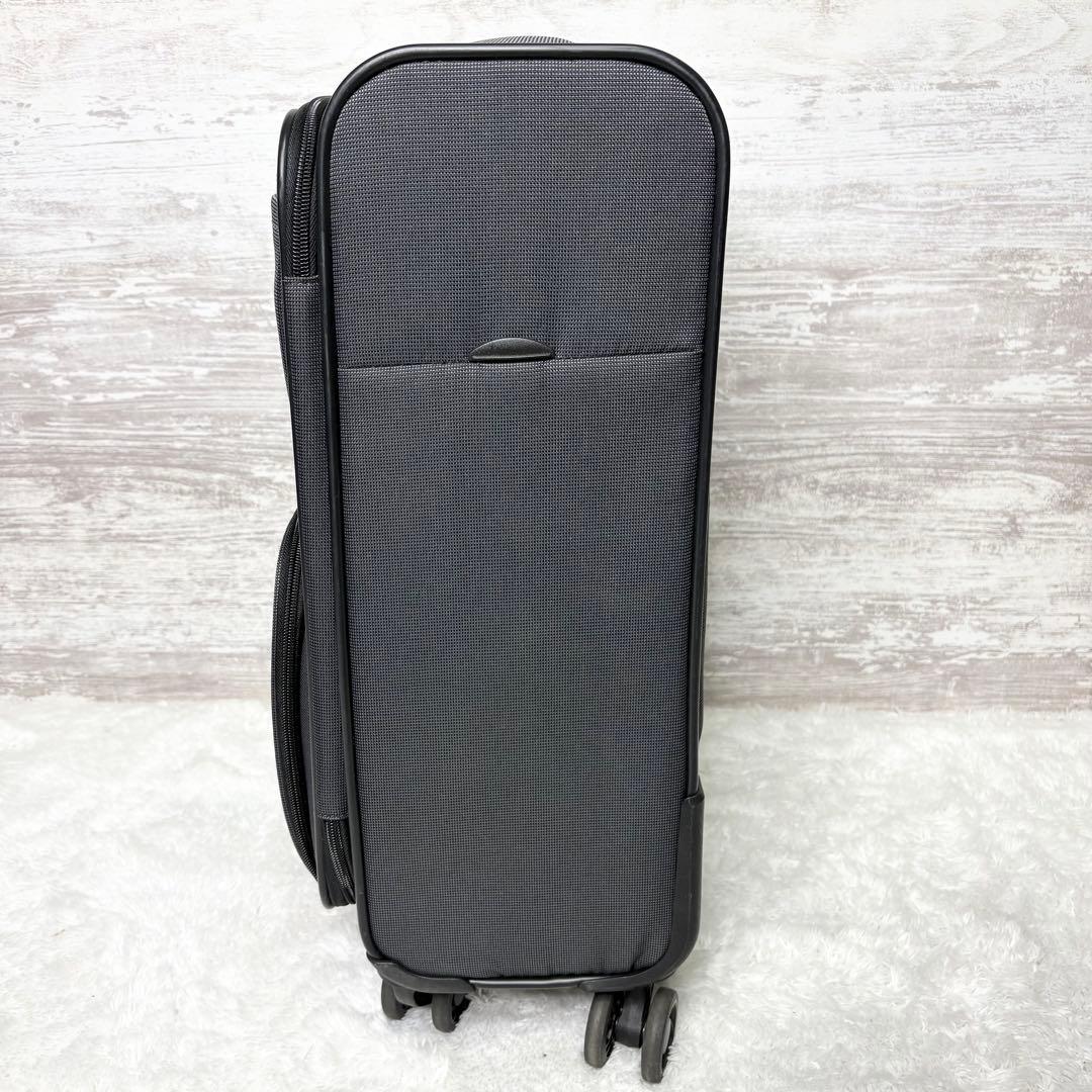 未使用級✨Stratic ストラテイック　軽量　スーツケース　40L