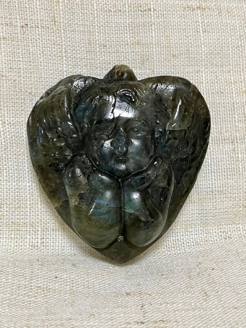 天使の置物　天然石ラブラドライト