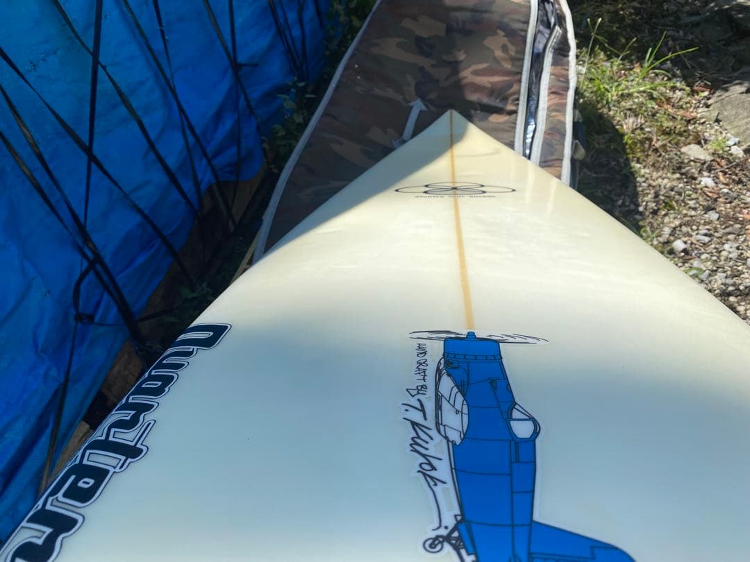 クウォーターショートボード ホワイト・グリーンケース付