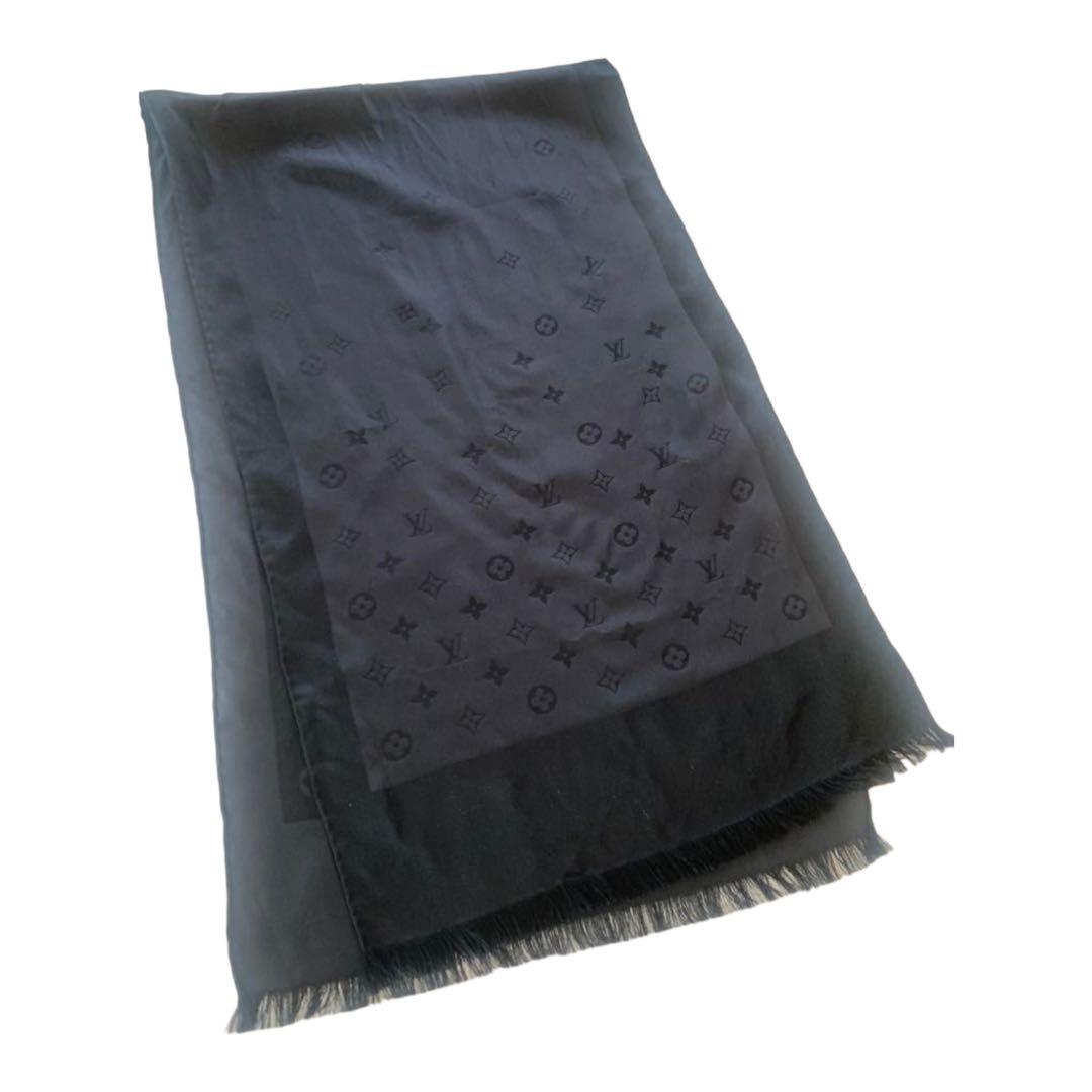 LOUIS VUITTON シルク100% スカーフ　黒