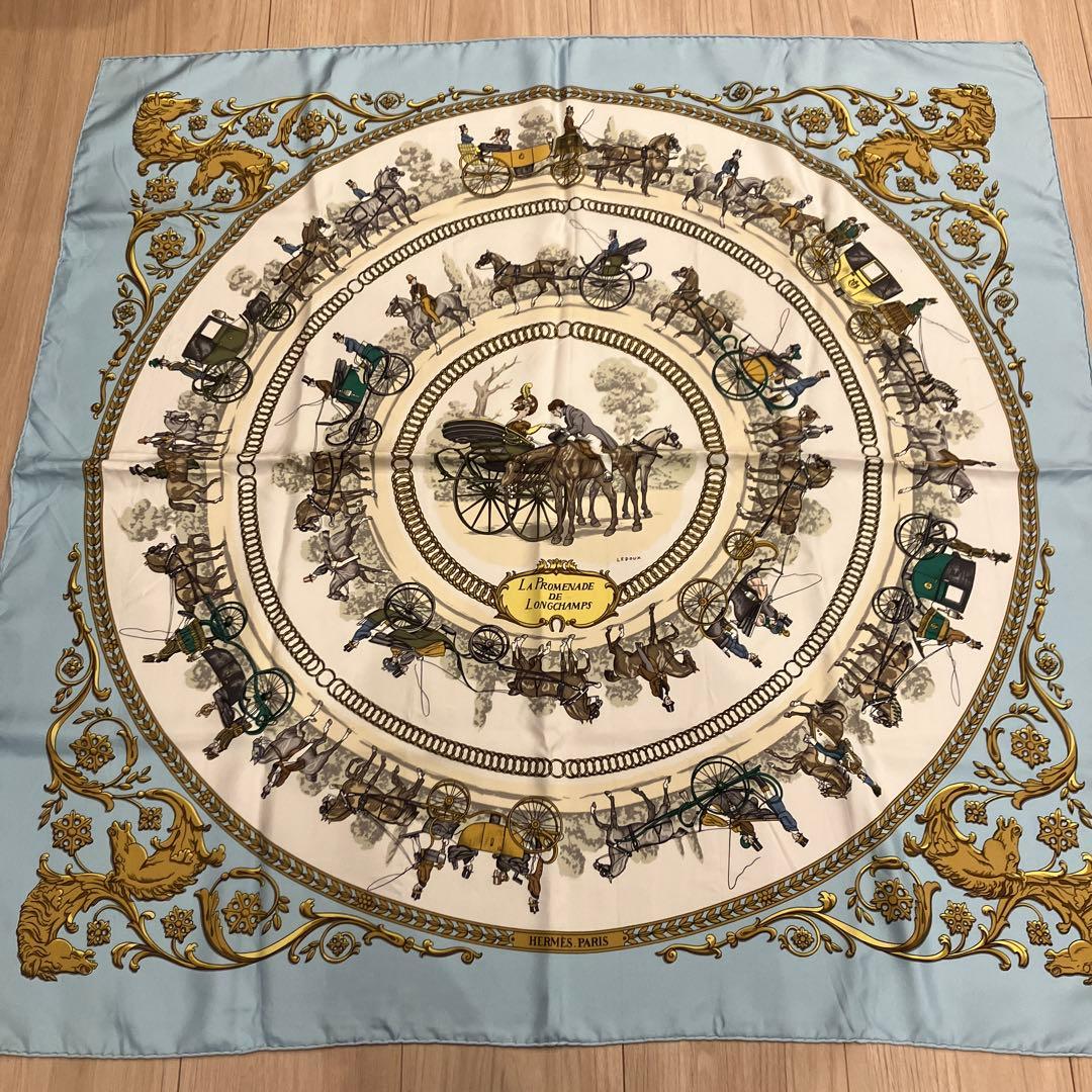 HERMES ヴィンテージスカーフ　ロンシャンへの散歩