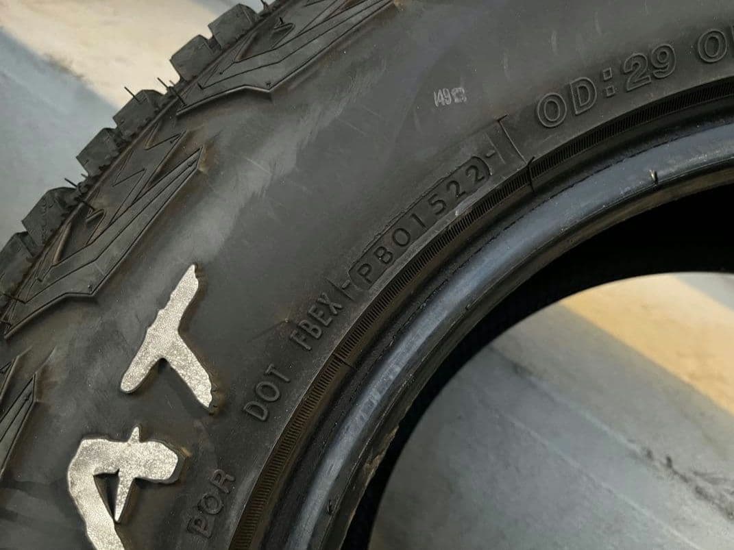 ①カズYOKOHAMA GEOLANDAR X-AT2本235/70R16