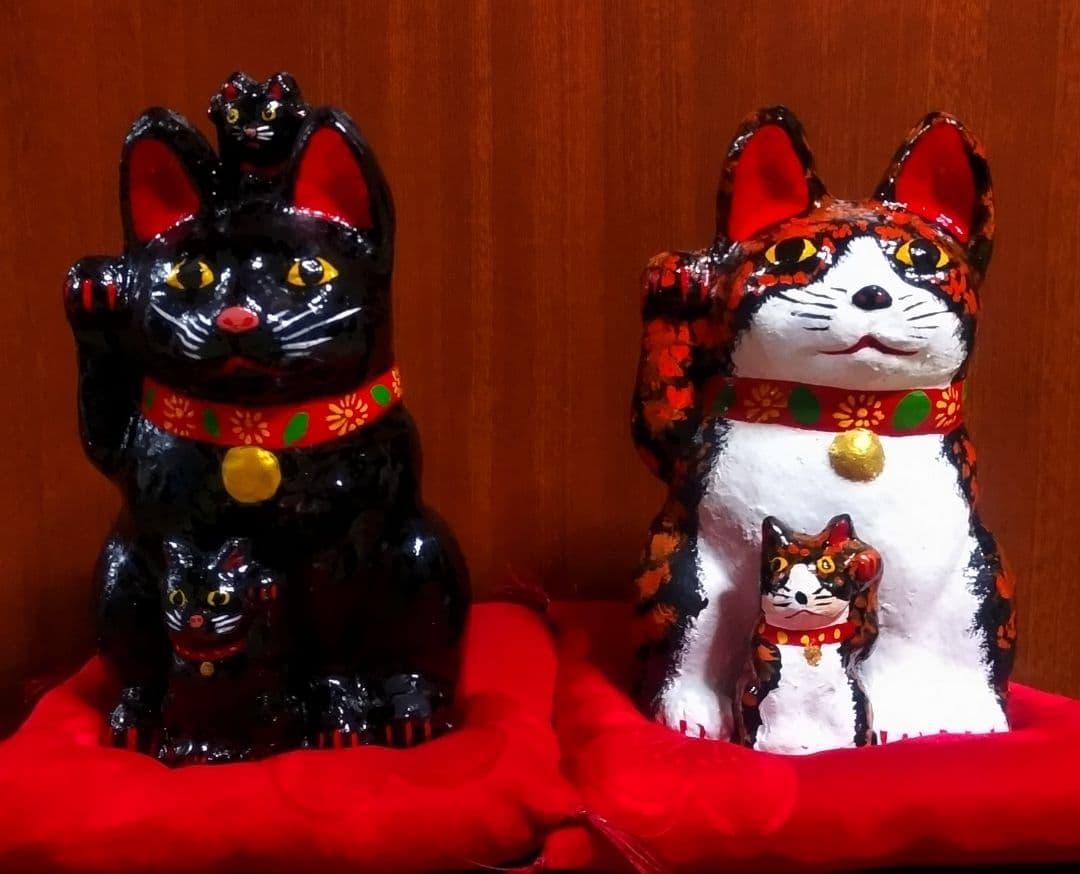 三河招き猫 親子猫 サビ猫＆クロ猫２点セット 土人形 美品