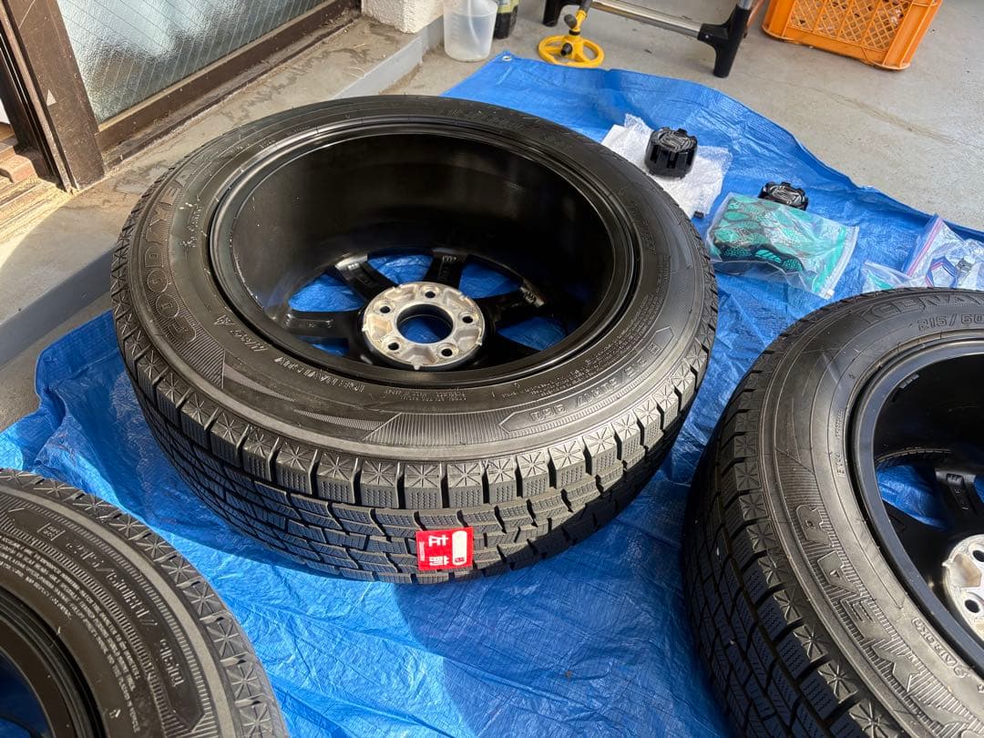 スタッドレスホイールタイヤセット（カローラクロスなど）