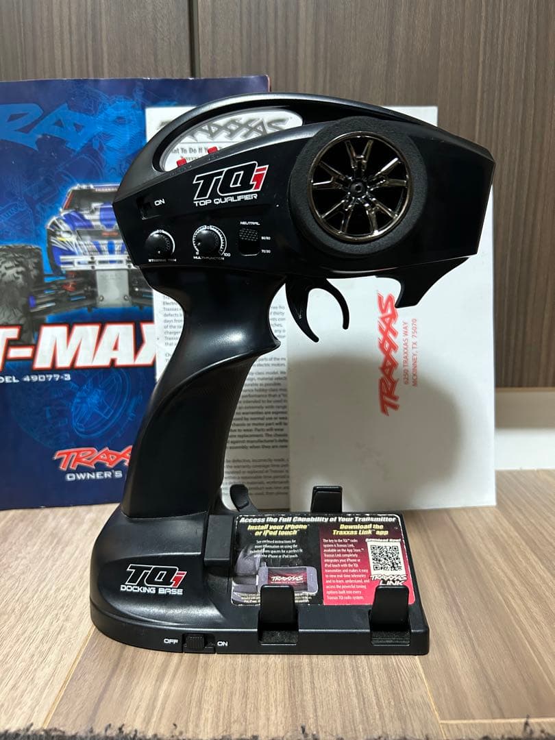 動作確認済み✨　トラクサス　t-maxx 3.3　エンジン　ニトロ