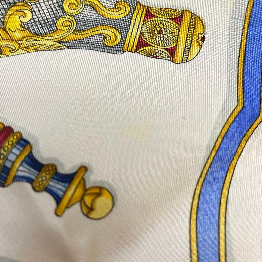 HERMES カレ90スカーフ 香水瓶Qu importe le flacon