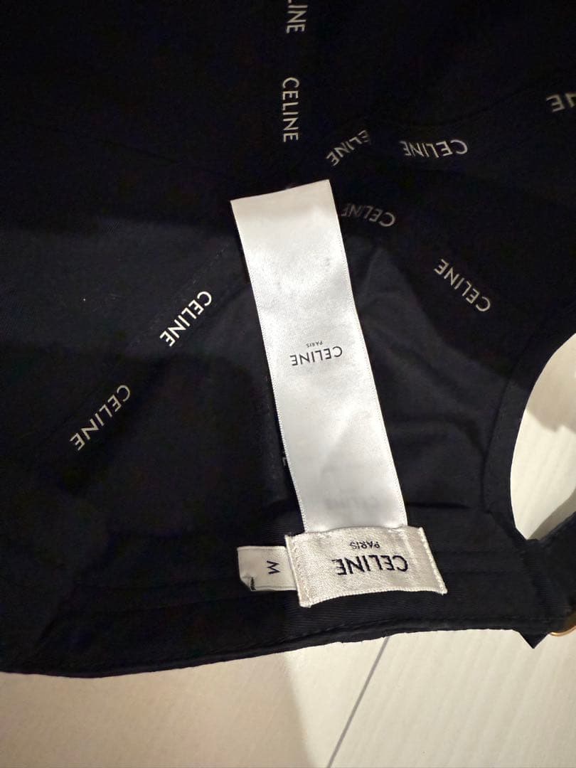 CELINE 黒 ベースボールキャップ Mサイズ