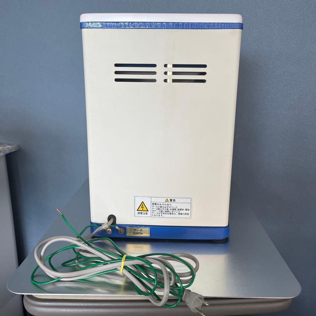 初雪　電動式アイスクラッシャー　HS-17 動作確認済み