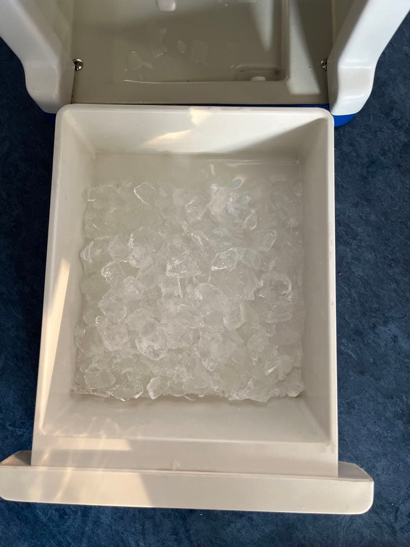 初雪　電動式アイスクラッシャー　HS-17 動作確認済み