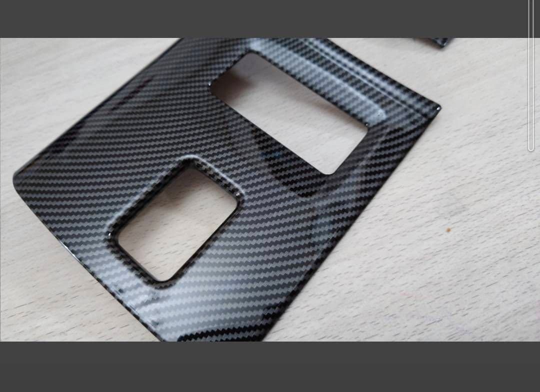 トヨタGR86 BRZ ZD8ZN8 カーボン調コンソールパネルカバーMT用