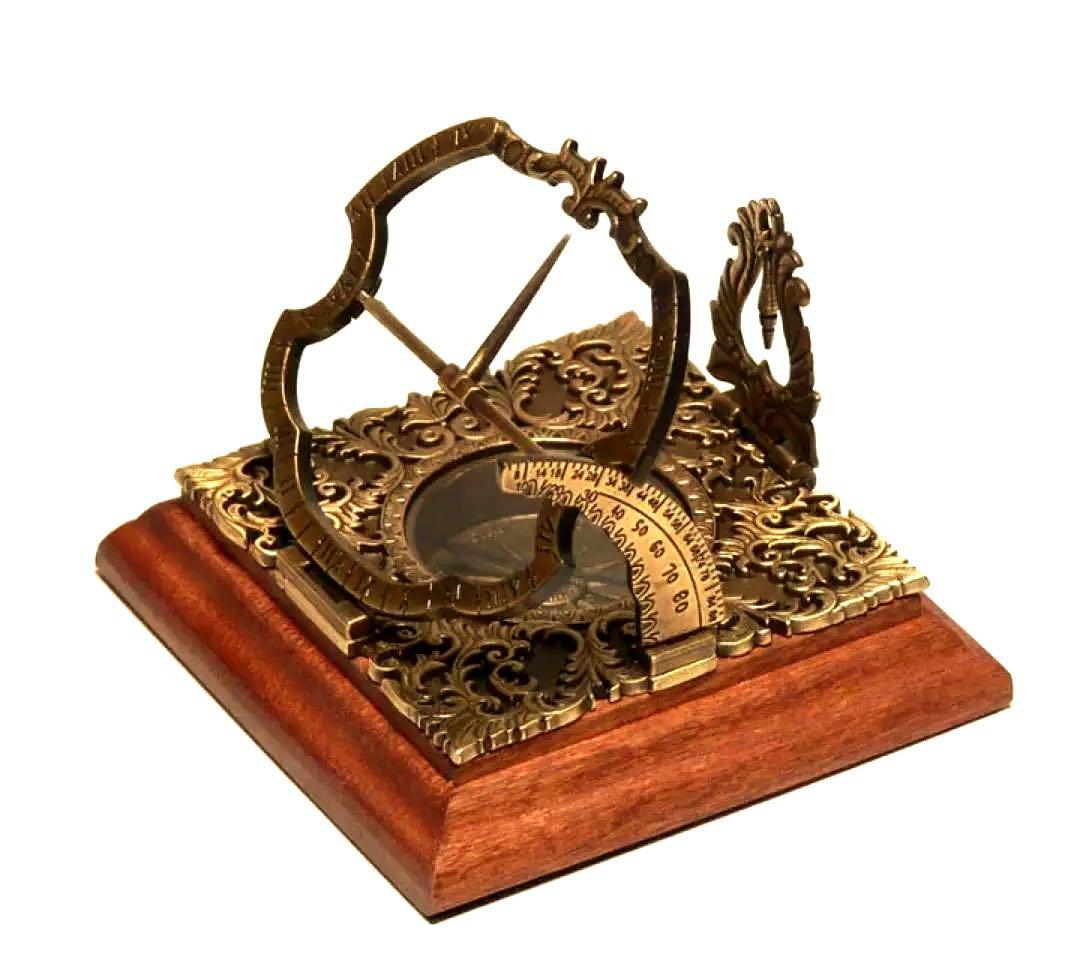 アウグスブルク日時計　アンティーク　書斎インテリア