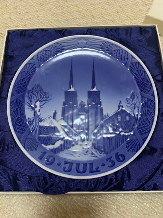 ロイヤルコペンハーゲン イヤープレート