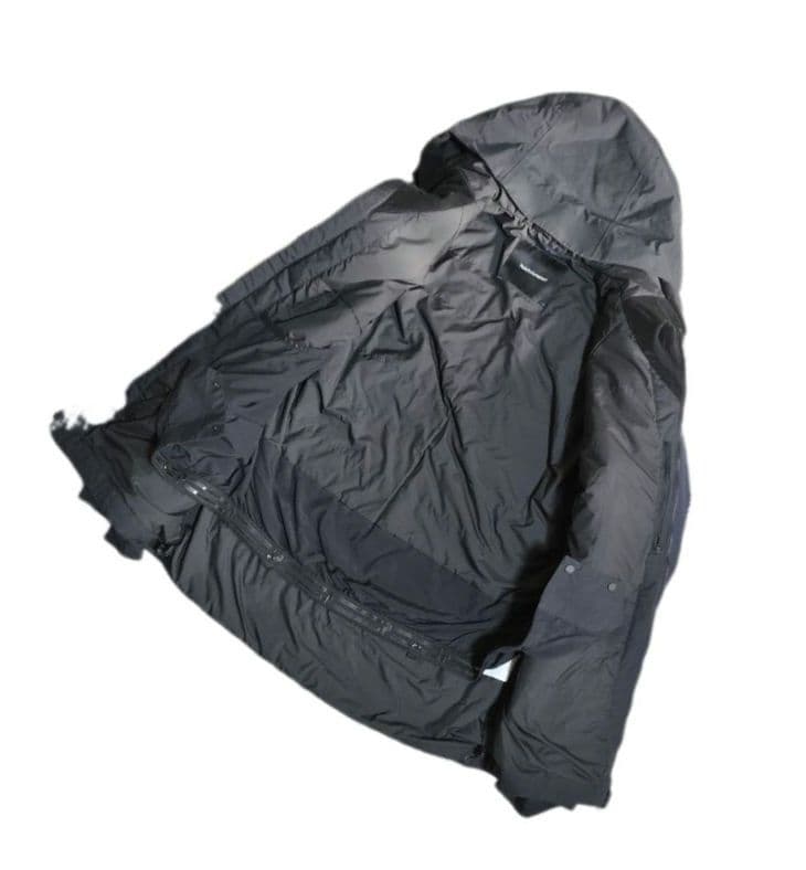 美品 PeakPerformance ジャケット バイカラー М AsiaL相当