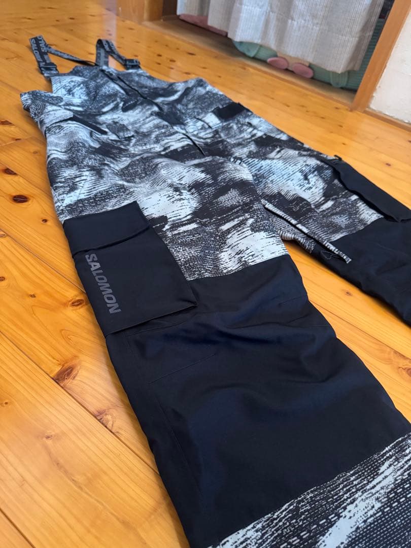 SALOMON 迷彩スノーボードウェア XL 【ほぼ新品】