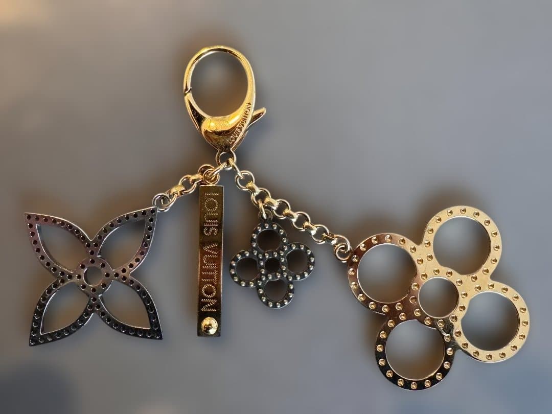 Louis Vuitton ビジューサック・タバージュ バッグチャーム