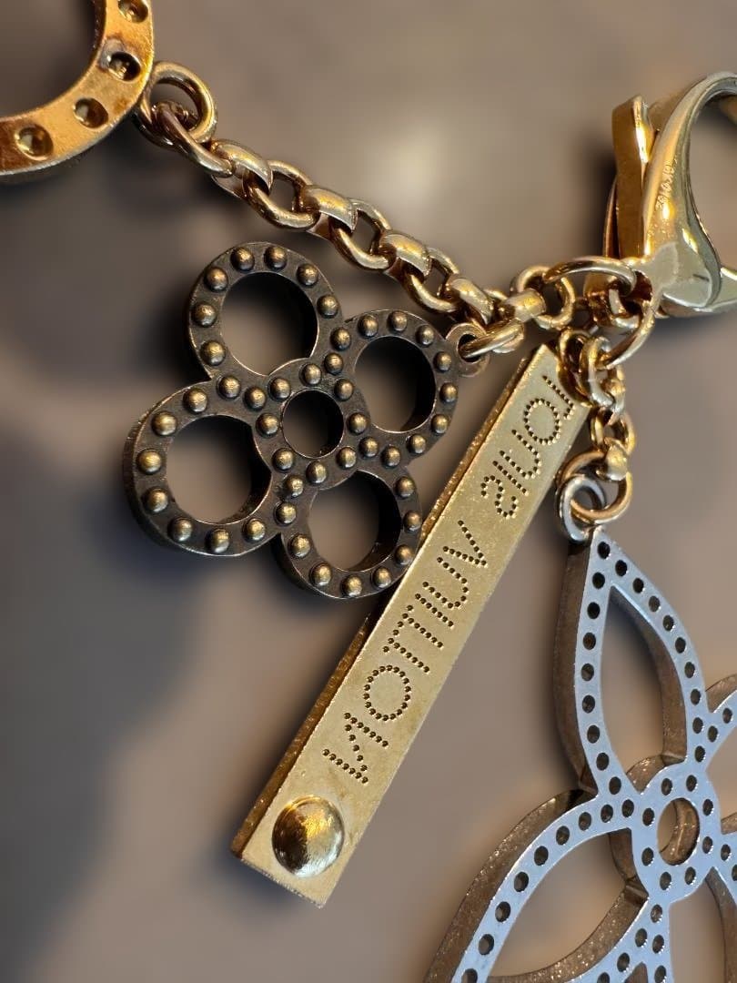 Louis Vuitton ビジューサック・タバージュ バッグチャーム