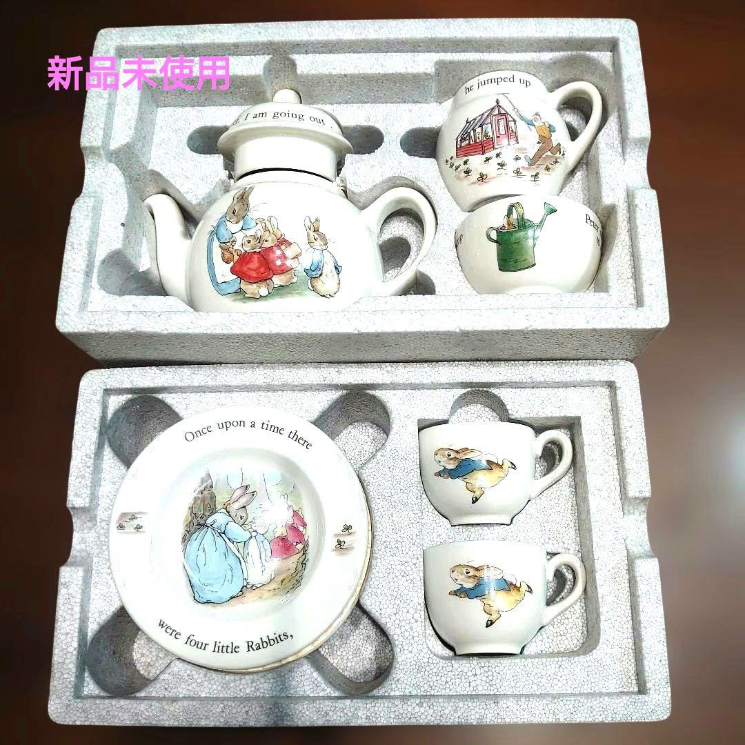 未使用　ピーターラビットチャイルドティーセット  英国製