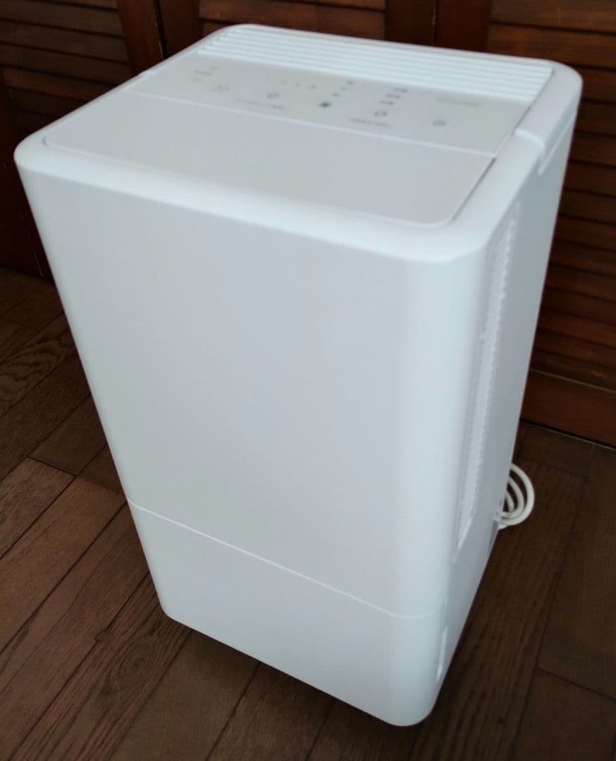 Iris oyama コンパクトクーラー2024年製 ICA 0301G